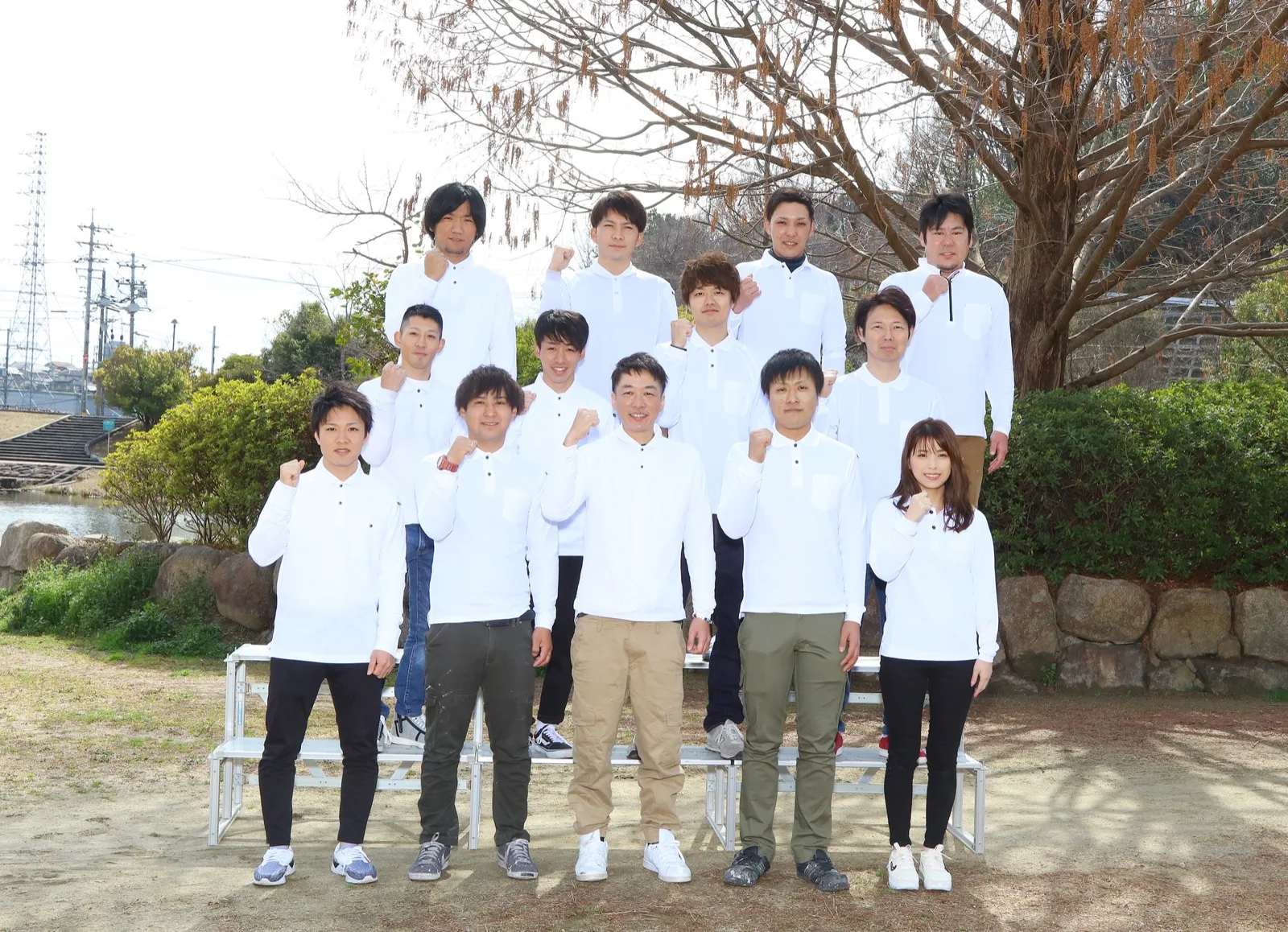 株式会社光輝のスタッフ集合写真